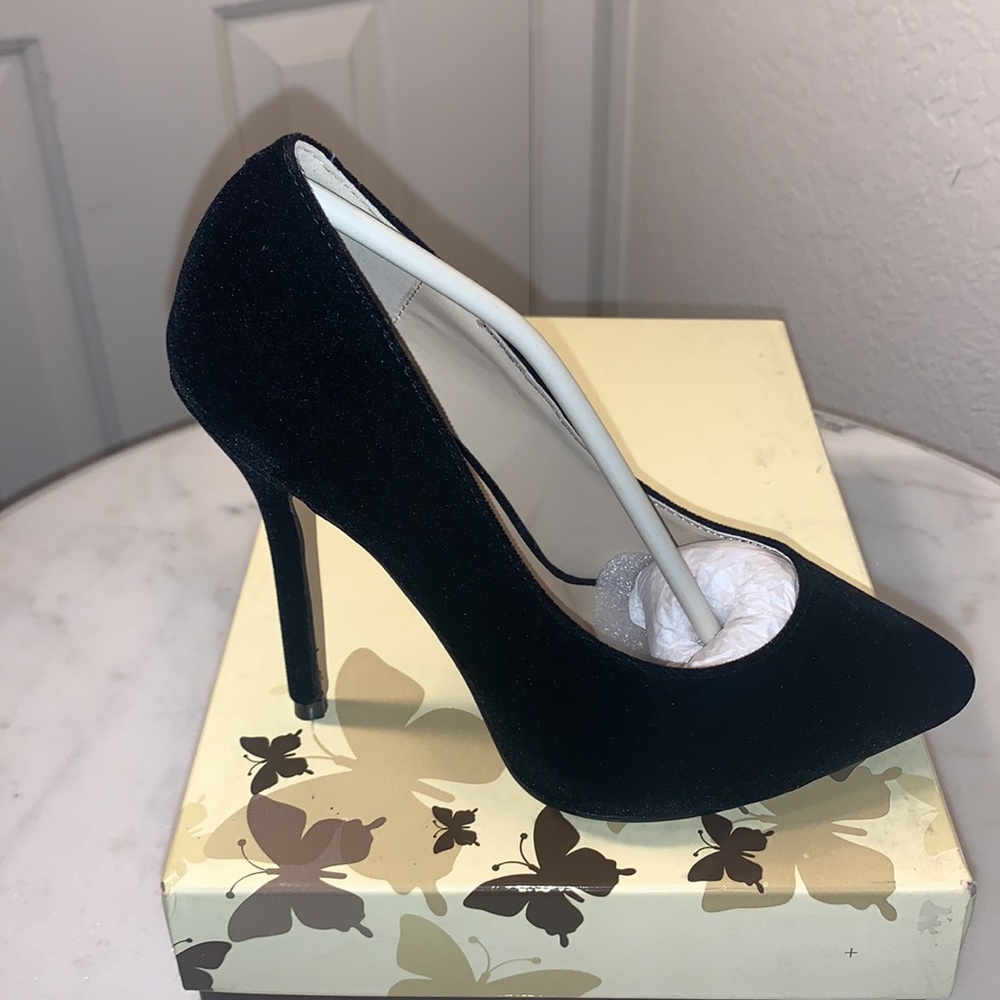 Pleaser Women’s AMU20/BVEL Dress Pump